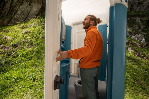 Best Portable toilet rental cost  in Becker, MN