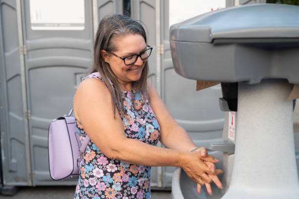 Best Luxury portable toilet rental  in Becker, MN